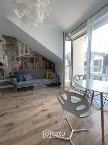 Mieszkanie 6-pokojowe Warszawa Wesoła, ul. Babiego Lata. Zdjęcie 3