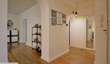 dom wolnostojący, 5 pokoi Łódź Bałuty, ul. Helska