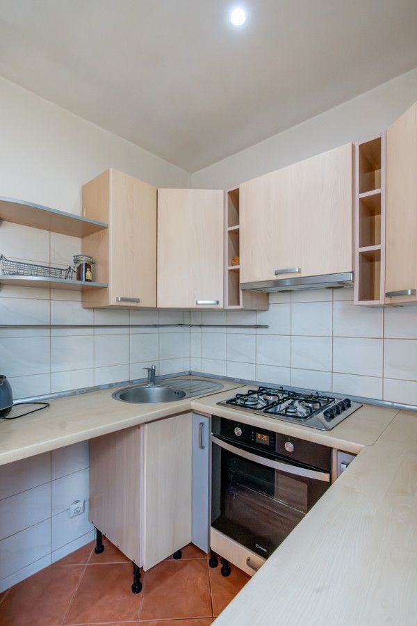 Mieszkanie 2-pokojowe Łódź Dąbrowa, ul. Konspiracyjnego Wojska Polskiego. Zdjęcie 3