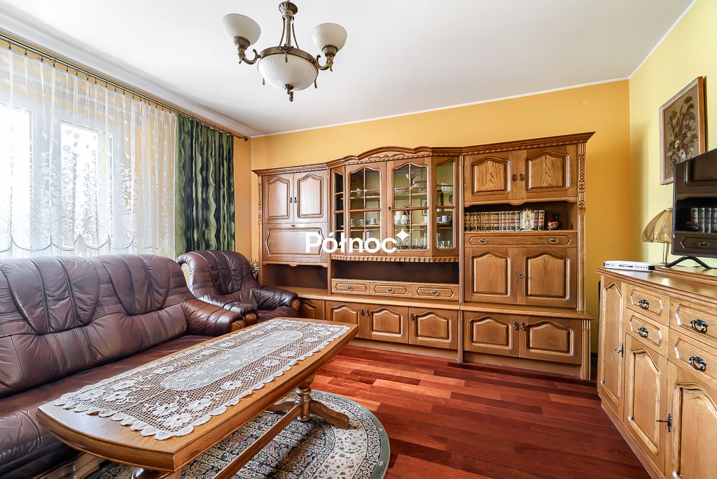 dom wolnostojący, 5 pokoi Radzionków. Zdjęcie 19