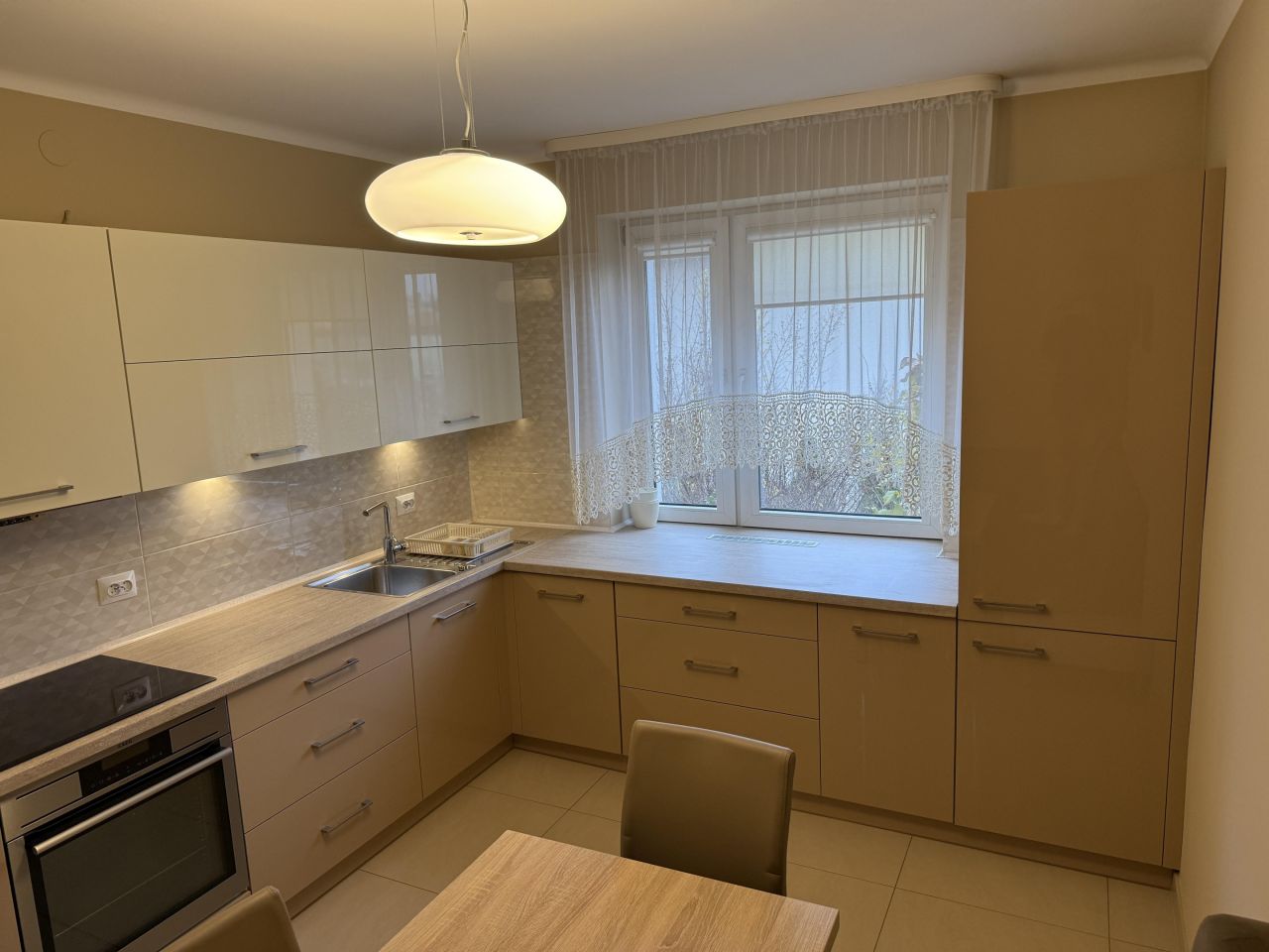 dom wolnostojący, 4 pokoje Sandomierz Chwałki. Zdjęcie 5