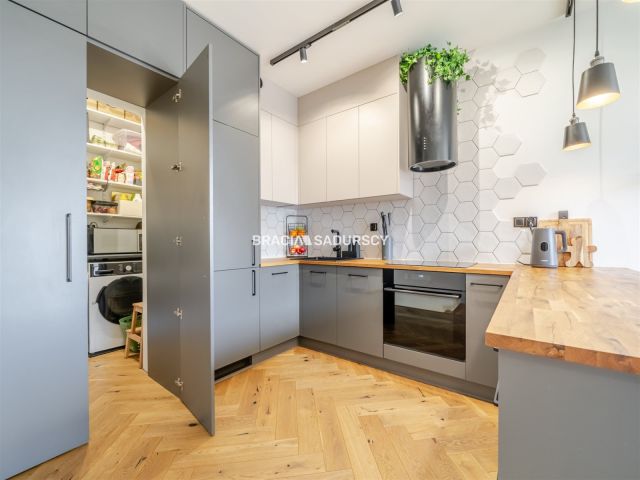 Mieszkanie 4-pokojowe Wieliczka, ul. Sadowa. Zdjęcie 12