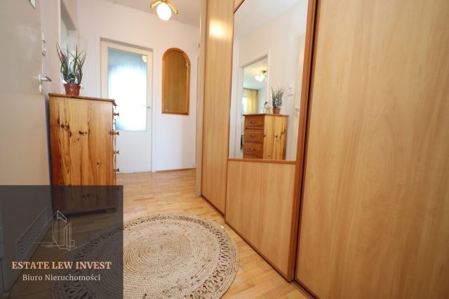 Mieszkanie 3-pokojowe Kraków Prądnik Biały, ul. Krowoderskich Zuchów. Zdjęcie 2