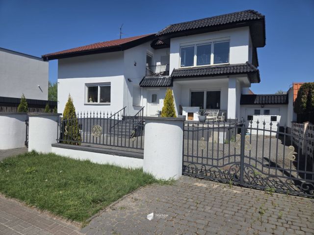 dom wolnostojący, 5 pokoi Poznań Wola, ul. Startowa. Zdjęcie 1