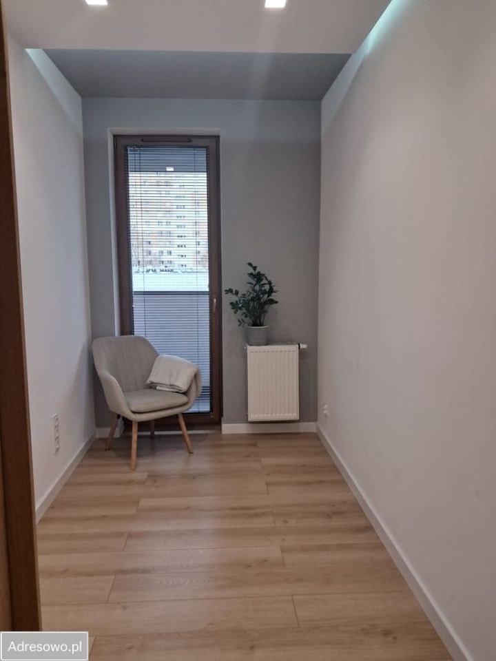 Mieszkanie 4-pokojowe Kraków Czyżyny, os. Dywizjonu 303. Zdjęcie 6