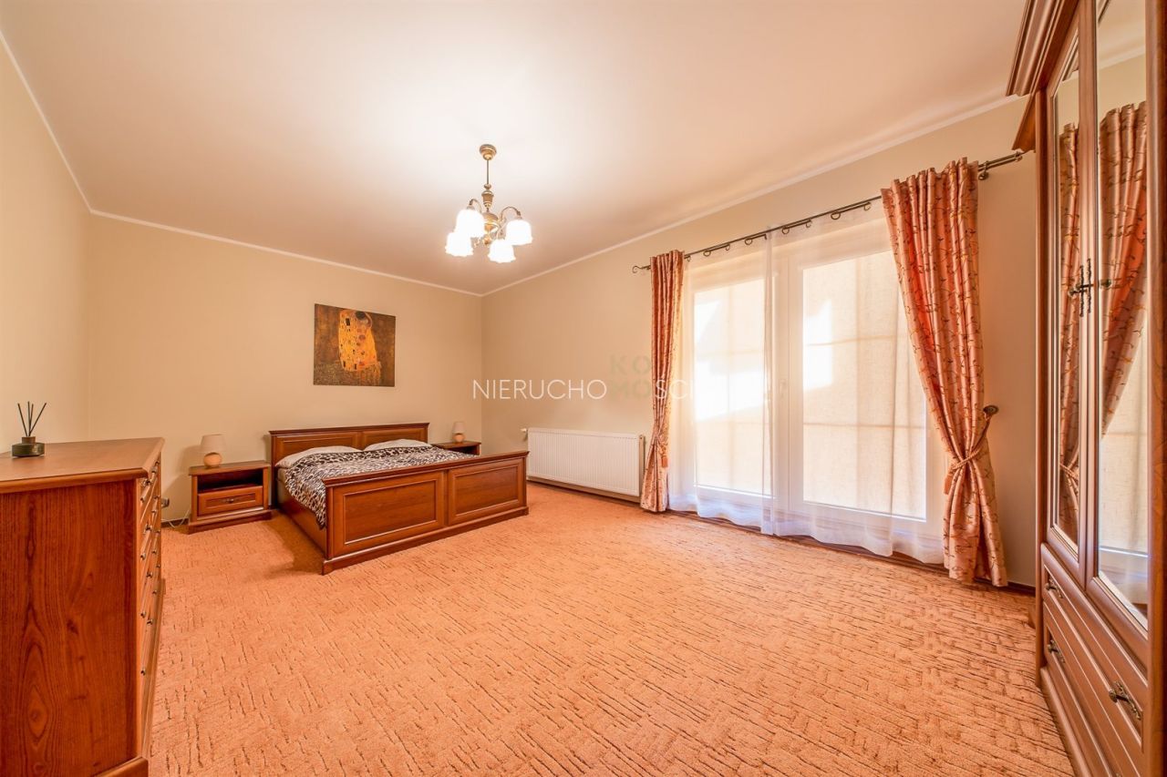 dom wolnostojący, 7 pokoi Brzeg Dolny. Zdjęcie 15