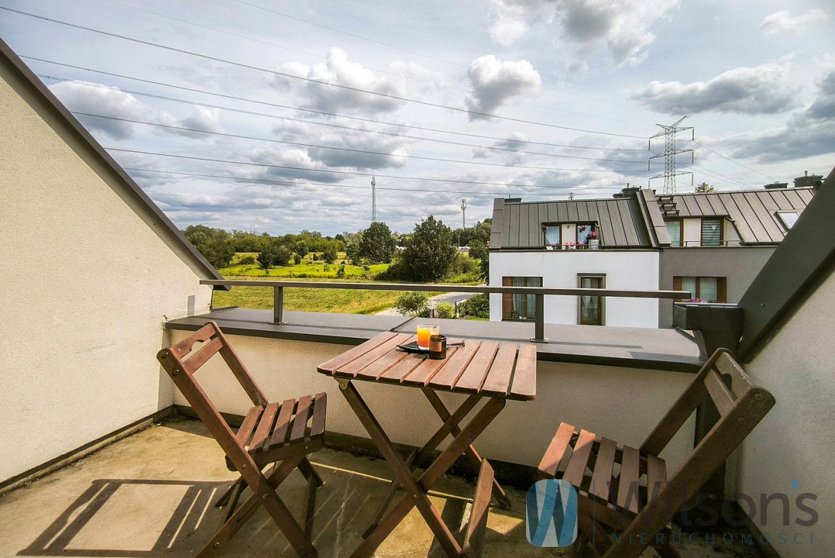 dom szeregowy, 6 pokoi Łomianki. Zdjęcie 12