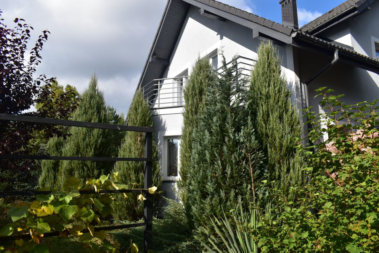 dom wolnostojący, 5 pokoi Stare Załubice. Zdjęcie 2