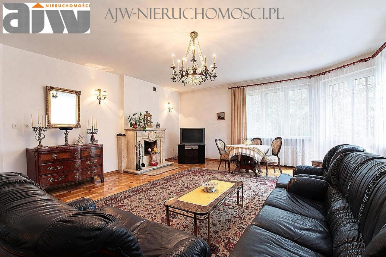 dom wolnostojący, 7 pokoi Izabelin C. Zdjęcie 1