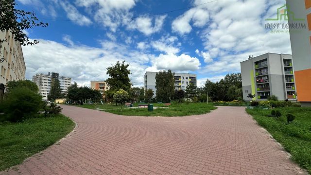 Mieszkanie 3-pokojowe Kielce, ul. Śląska. Zdjęcie 9