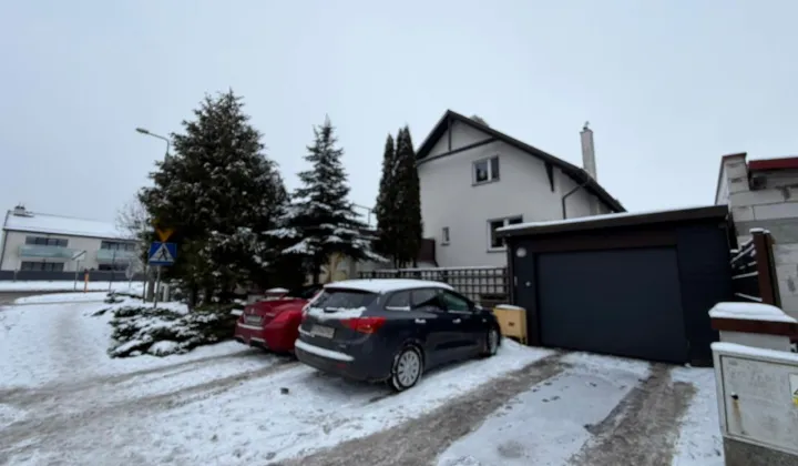 dom wolnostojący, 5 pokoi Chojnice, ul. Leśna