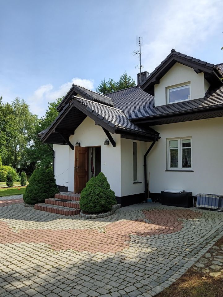 dom wolnostojący, 4 pokoje Strupiny