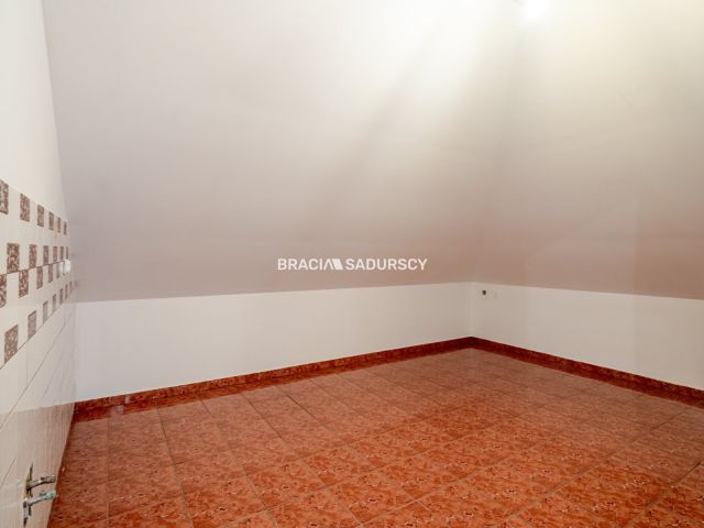 dom wolnostojący, 6 pokoi Zabierzów, ul. Śląska. Zdjęcie 20