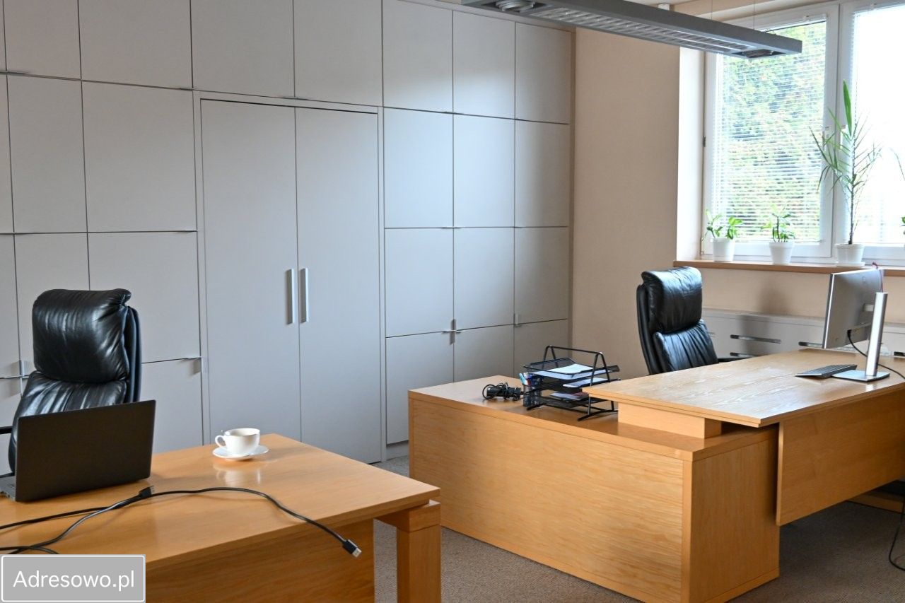 Nieruchomość komercyjna Dąbrówki. Zdjęcie 4