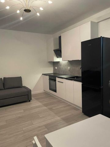 Mieszkanie 2-pokojowe Piotrków Trybunalski, ul. Nowy Świat. Zdjęcie 1