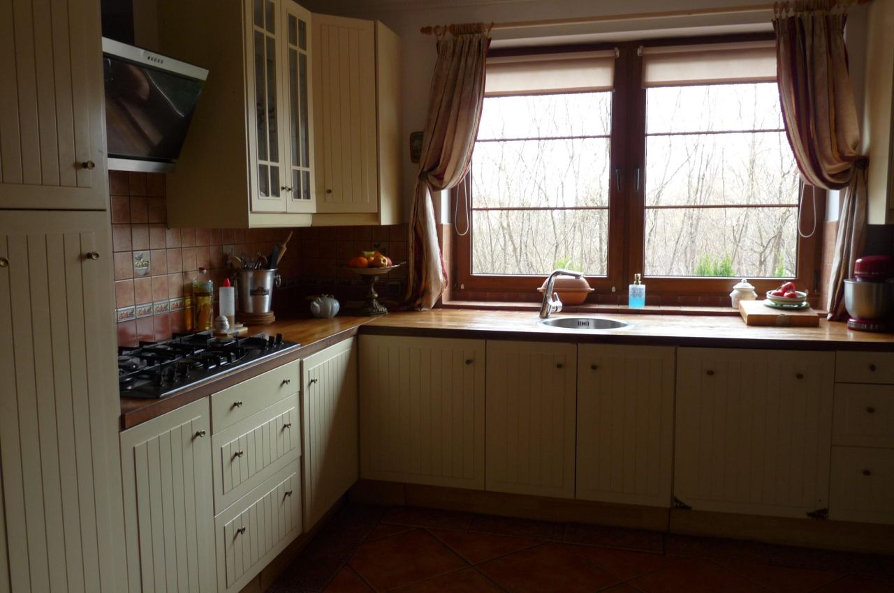 dom wolnostojący, 7 pokoi Reda Ciechocino, ul. Gawędy. Zdjęcie 14