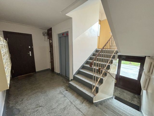 Mieszkanie 4-pokojowe Wrocław Osobowice, ul. Bezpieczna. Zdjęcie 15
