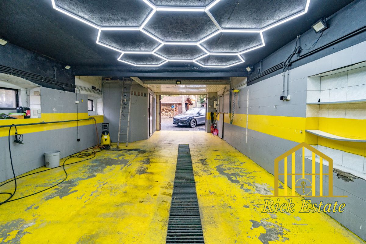 dom wolnostojący, 6 pokoi Bielsko-Biała, ul. Żywiecka. Zdjęcie 15