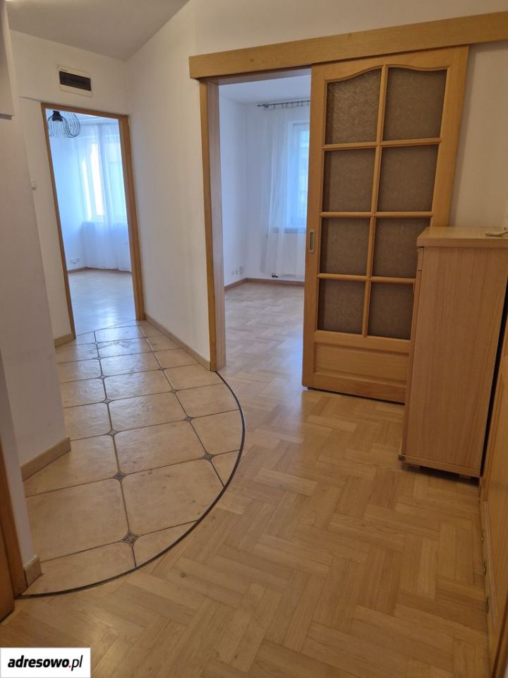 Mieszkanie 3-pokojowe Kraków Kurdwanów, ul. Tuchowska. Zdjęcie 9