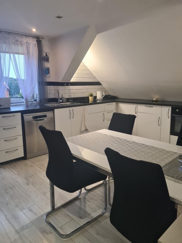 dom wolnostojący, 6 pokoi Kraków Opatkowice, ul. Poronińska. Zdjęcie 2