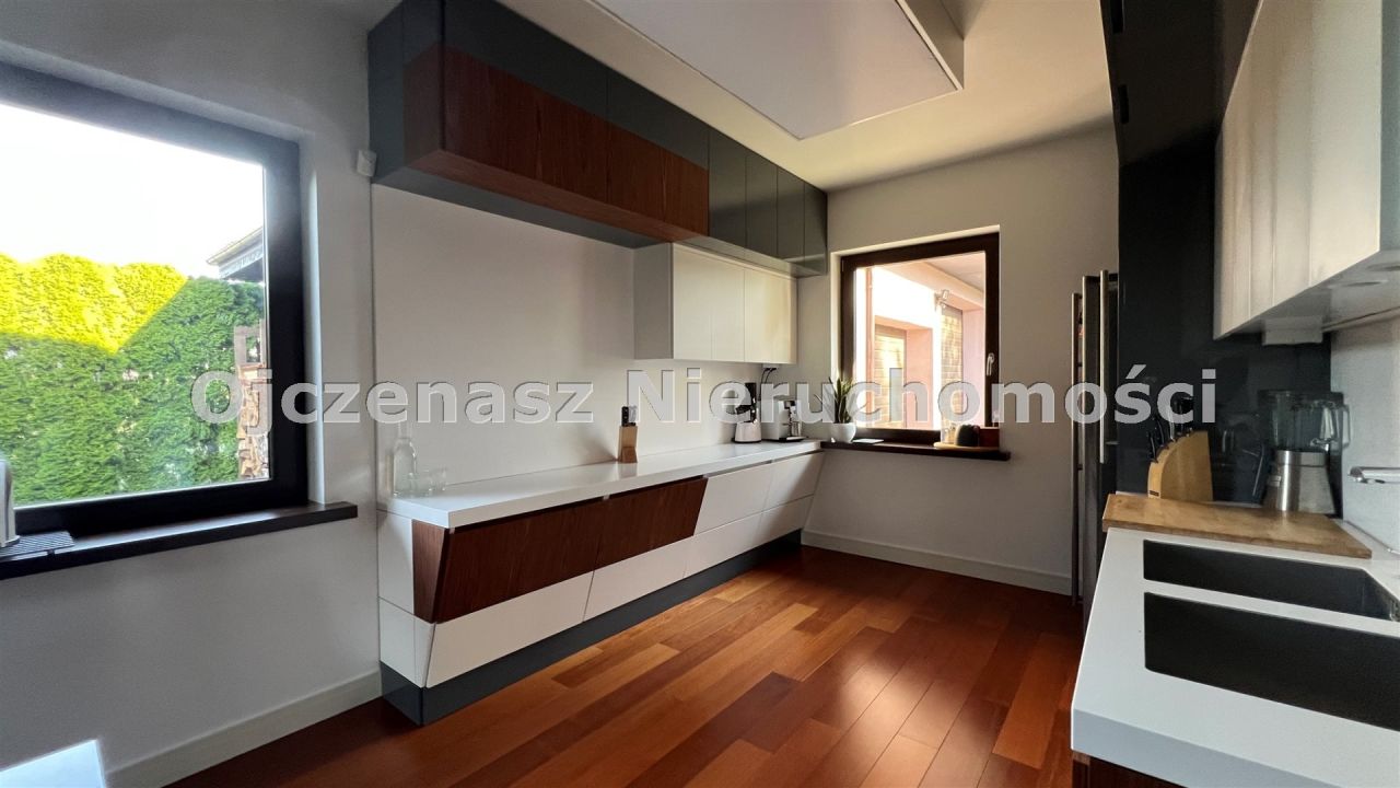 dom wolnostojący, 5 pokoi Niemcz. Zdjęcie 6