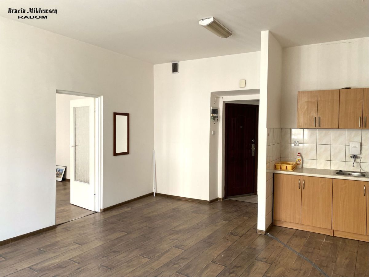 kamienica Radom, ul. Romualda Traugutta. Zdjęcie 8