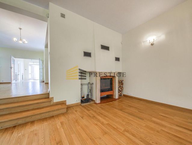 bliźniak, 8 pokoi Konstancin-Jeziorna, ul. Willowa. Zdjęcie 4