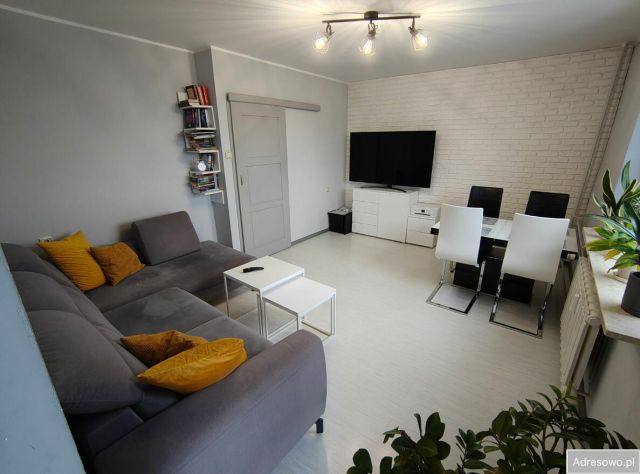 Mieszkanie 3-pokojowe Konin Chorzeń. Zdjęcie 1