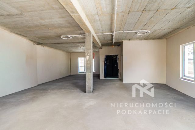 Biuro Rzeszów, al. Niepodległości. Zdjęcie 8