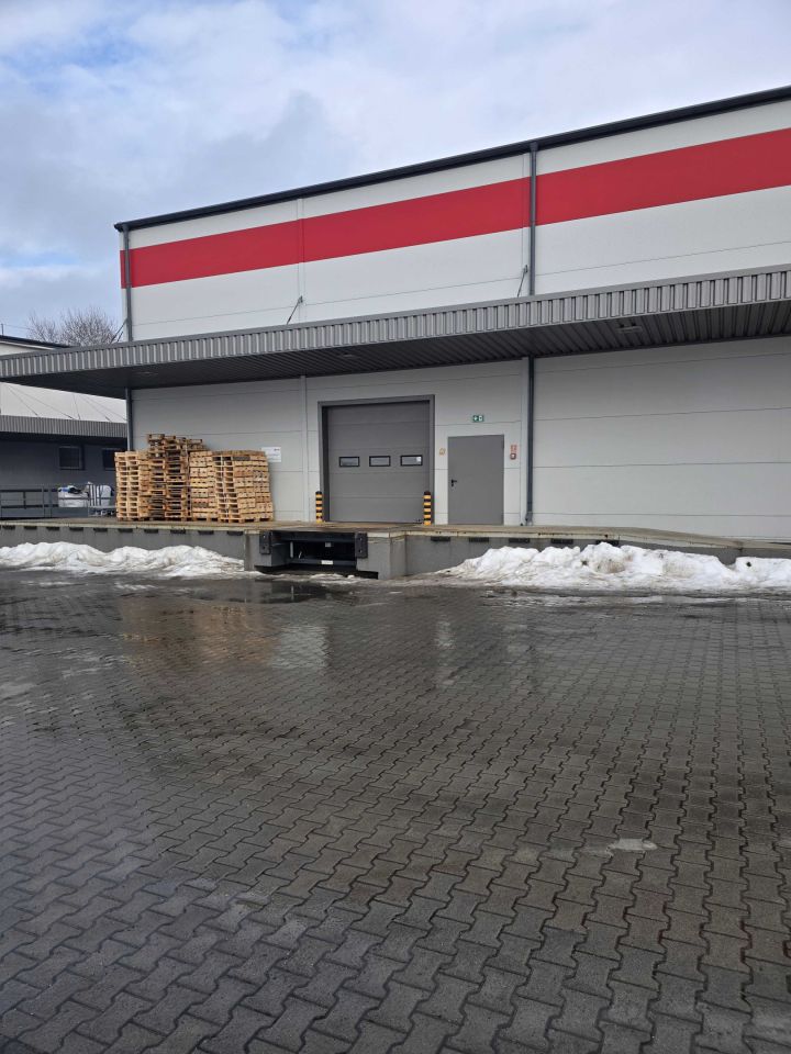 Hala/magazyn Tomaszów Mazowiecki. Zdjęcie 1