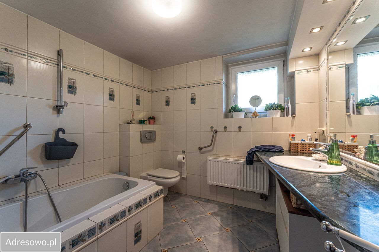 dom wolnostojący, 6 pokoi Katowice Podlesie. Zdjęcie 6