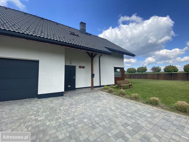 dom wolnostojący, 4 pokoje Lipowa, ul. Dobra. Zdjęcie 1