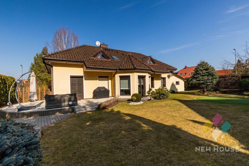 dom wolnostojący, 6 pokoi Stawiguda, ul. Perłowa. Zdjęcie 18