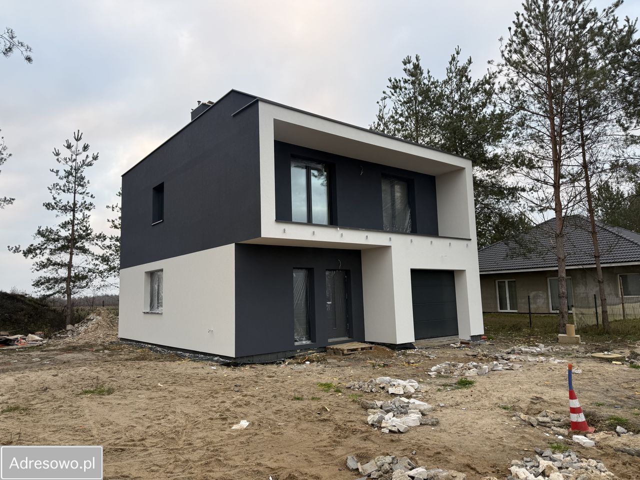 dom wolnostojący, 5 pokoi Suchodół, ul. Wspólna