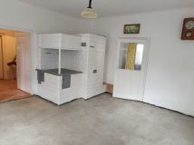 dom wolnostojący, 3 pokoje Rozłopy. Zdjęcie 2