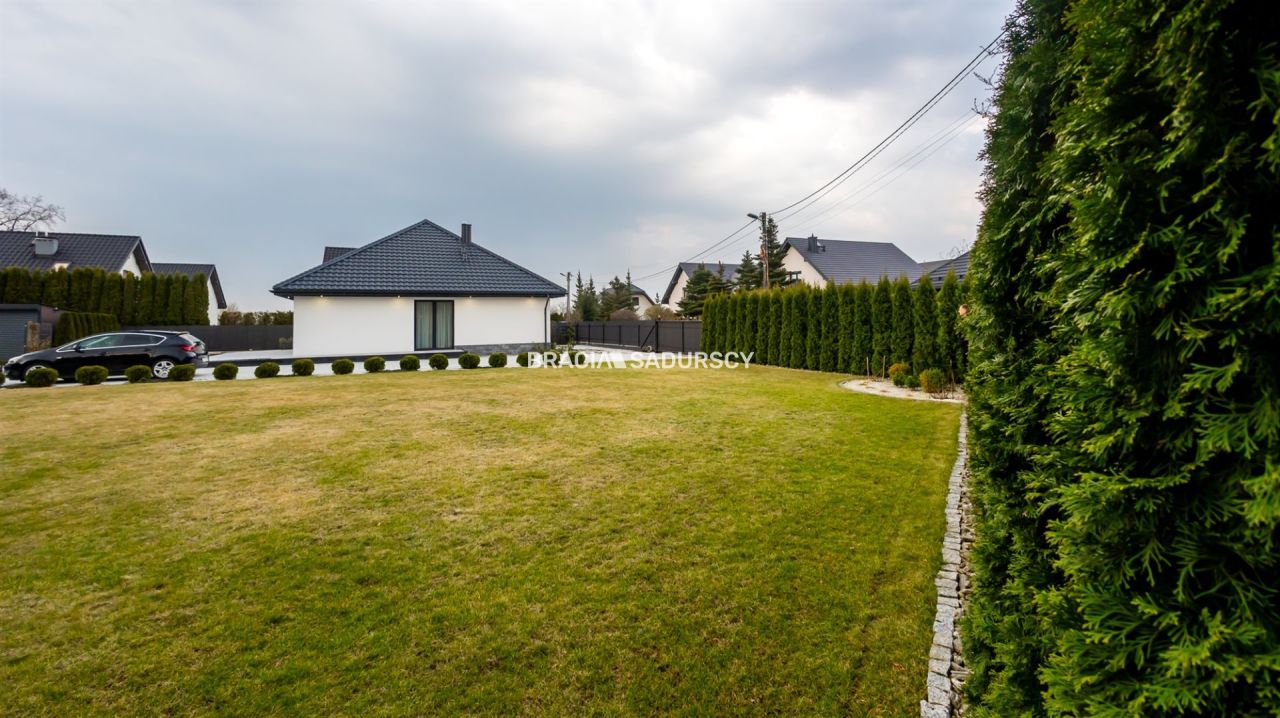 dom wolnostojący, 3 pokoje Kraków Branice, ul. Edwarda Szymańskiego. Zdjęcie 8