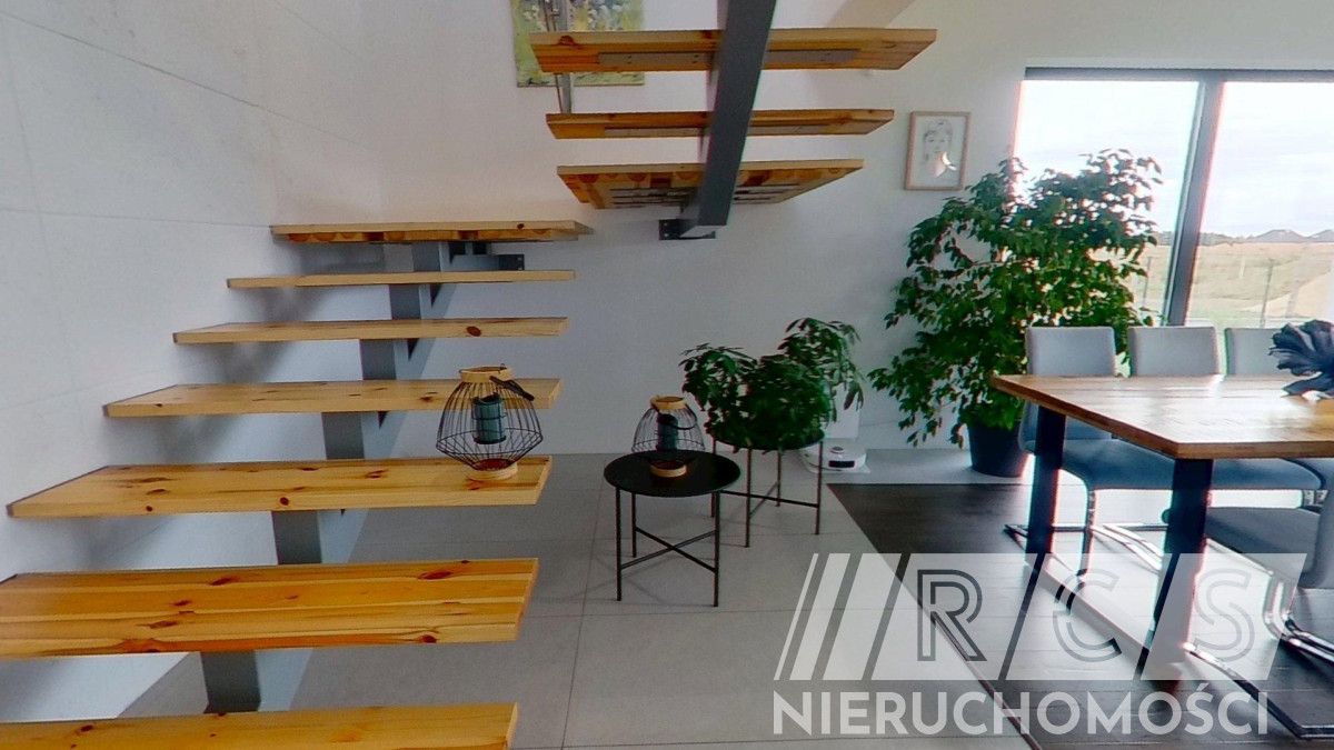 dom wolnostojący, 5 pokoi Kębłowice. Zdjęcie 11