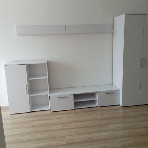 Mieszkanie 2-pokojowe Praszka. Zdjęcie 1