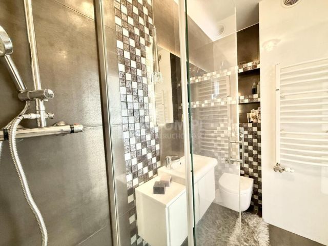 dom wolnostojący, 5 pokoi Wola Kopcowa. Zdjęcie 12