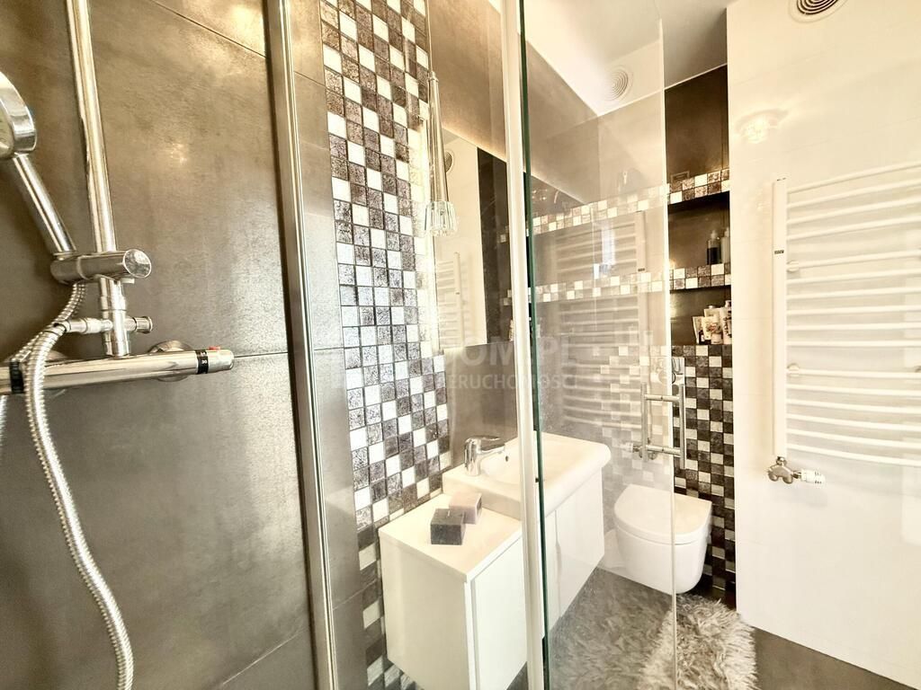 dom wolnostojący, 5 pokoi Wola Kopcowa. Zdjęcie 12