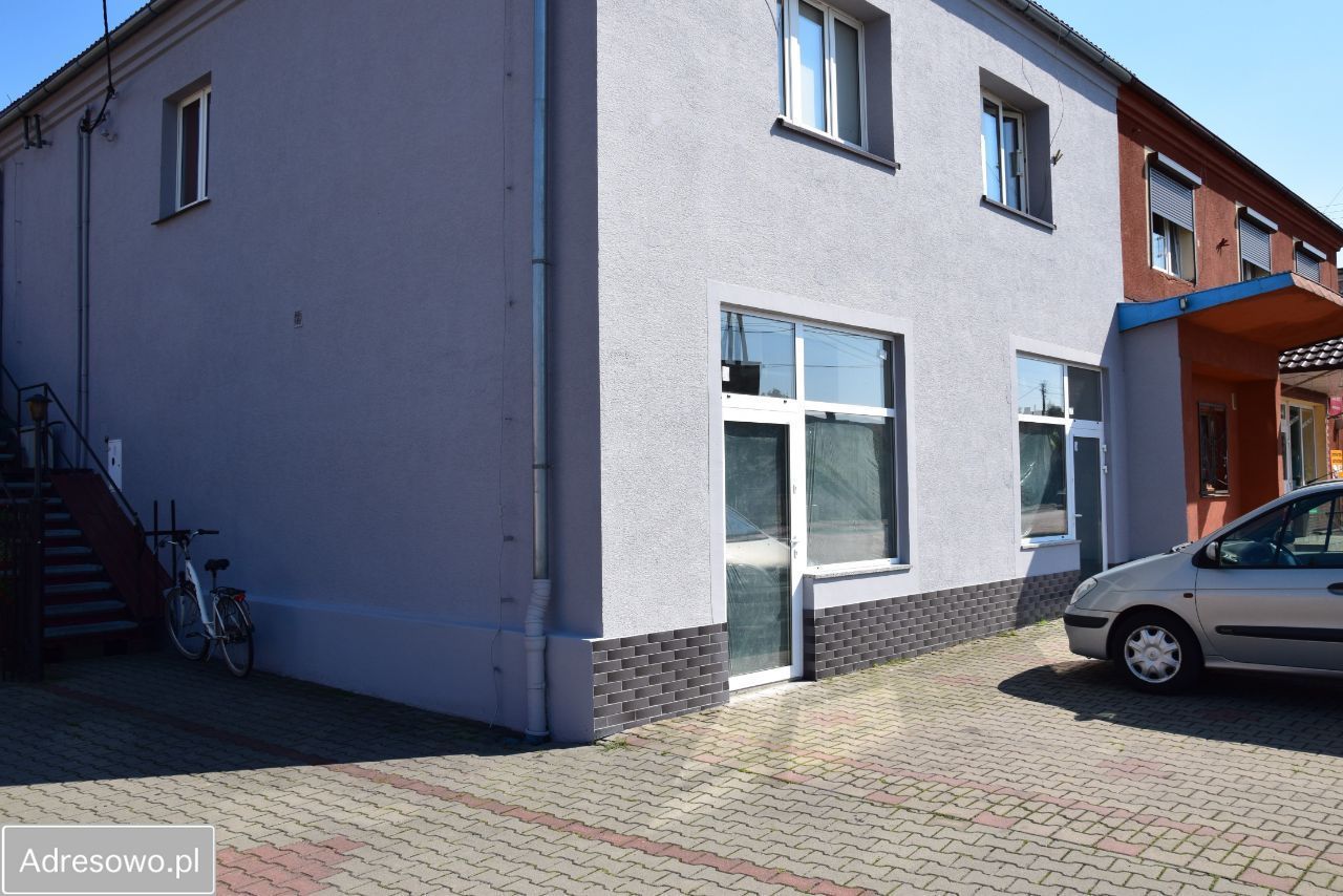 Lokal Trzcinica, ul. Jana Pawła II. Zdjęcie 2