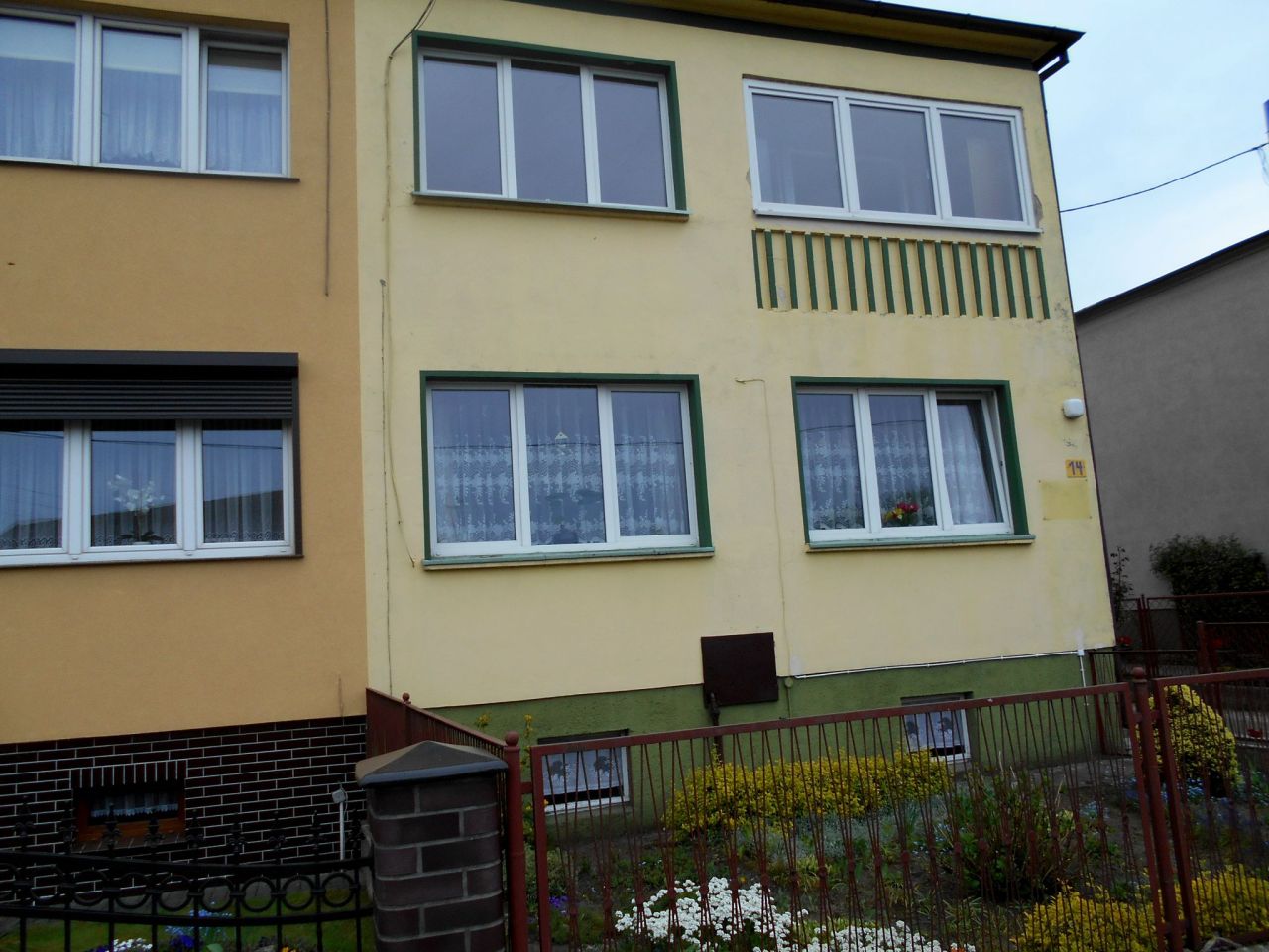 bliźniak, 4 pokoje Bielsko, ul. Kwiatowa. Zdjęcie 5