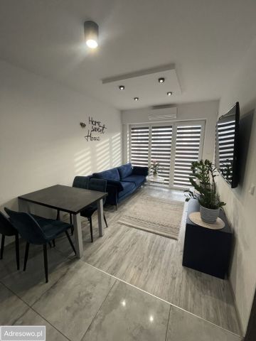 Mieszkanie 2-pokojowe Wrocław Jagodno, ul. Edmunda Kajdasza. Zdjęcie 1