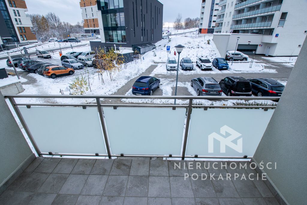 Mieszkanie 3-pokojowe Rzeszów, ul. Czudecka. Zdjęcie 4
