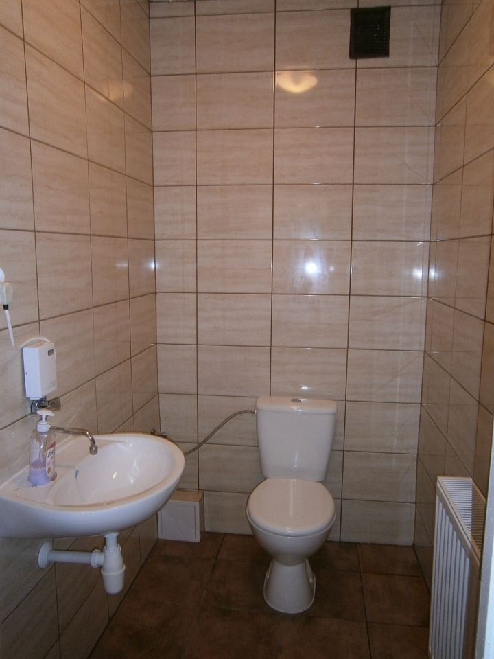 Hala/magazyn Lipka, ul. IV Dywizji Piechoty. Zdjęcie 18