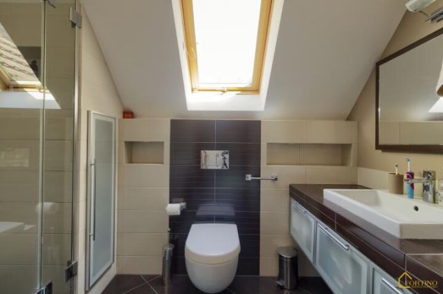 dom wolnostojący, 6 pokoi Grodzisk Mazowiecki. Zdjęcie 13