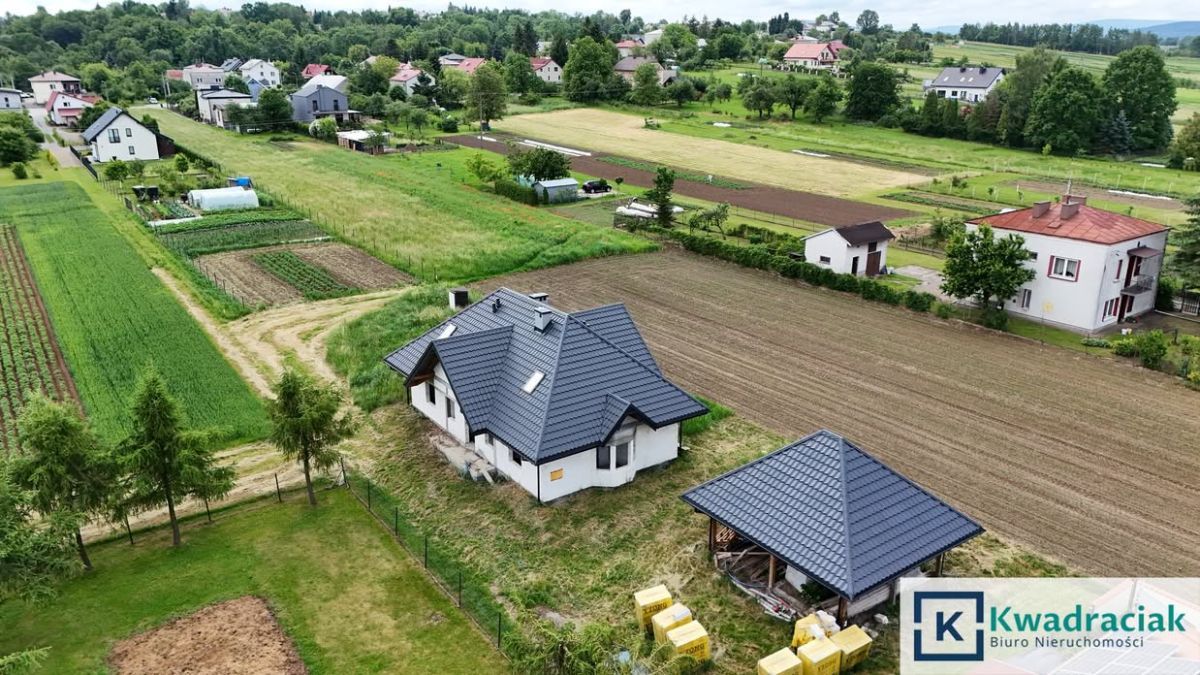 dom wolnostojący, 5 pokoi Krosno Suchodół, ul. Suchodolska. Zdjęcie 16