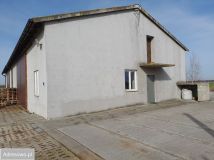 Hala/magazyn Gulbiny. Zdjęcie 4