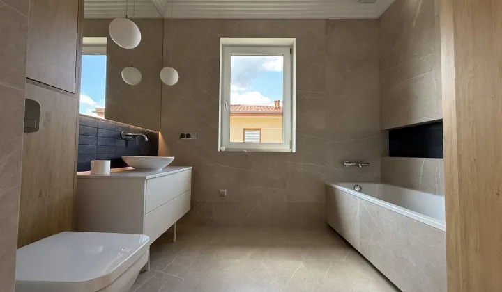 bliźniak, 5 pokoi Warszawa Wawer, ul. Dąbrowa