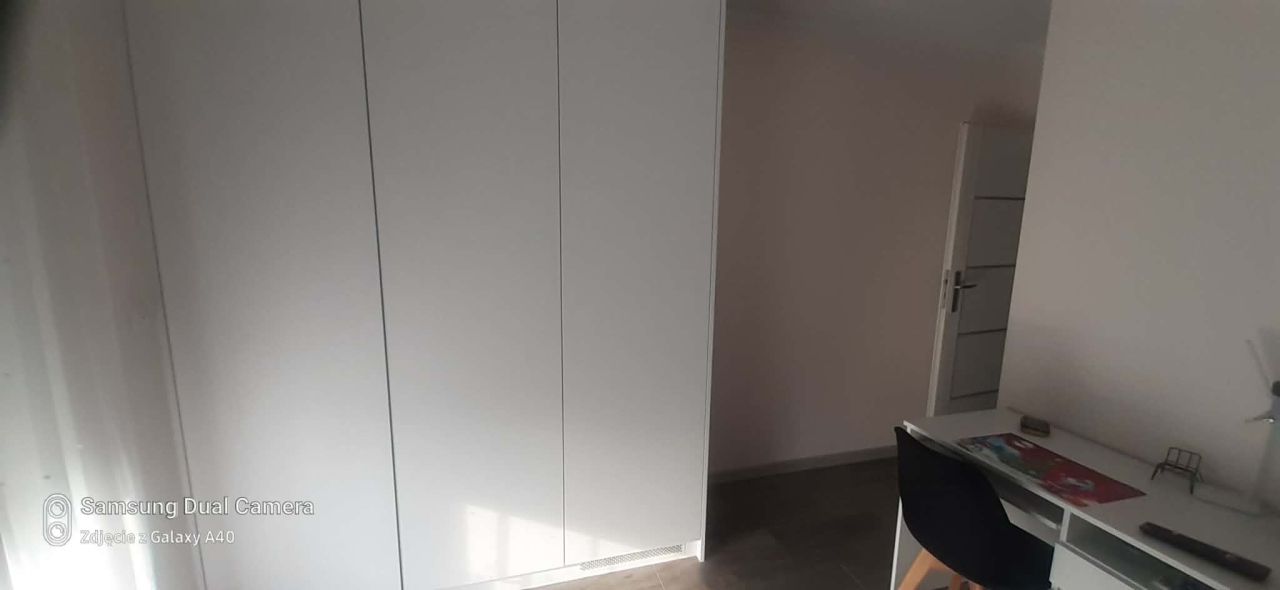 dom wolnostojący, 3 pokoje Kraśnica Kraśnica-Kolonia. Zdjęcie 16